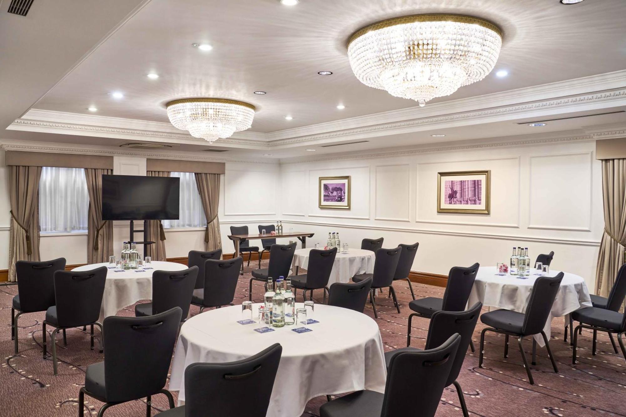 Thistle London Holborn Екстер'єр фото